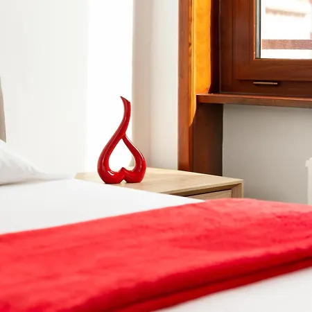 Prestige With Sauna And Free Parking - M4 شقة *
