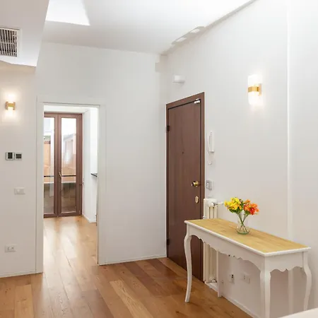 شقة Prestige With Sauna And Free Parking - M4 *