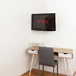 Prestige With Sauna And Free Parking - M4 Apartman *